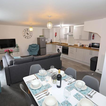 Exmouth - Apartment 2, Strand House - Modern 2 Bedroom Apartment, Perfect Location For Access To Beach & Town Centre - Sleeps 4 Guests - Hosted By Rentmyhouse Bagian luar foto