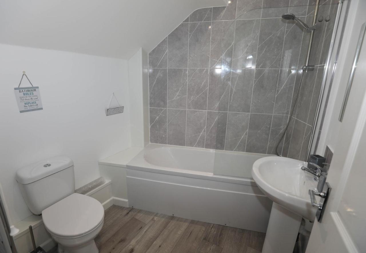 Exmouth - Apartment 2, Strand House - Modern 2 Bedroom Apartment, Perfect Location For Access To Beach & Town Centre - Sleeps 4 Guests - Hosted By Rentmyhouse Bagian luar foto