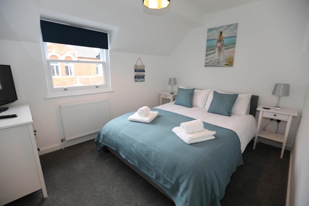 Exmouth - Apartment 2, Strand House - Modern 2 Bedroom Apartment, Perfect Location For Access To Beach & Town Centre - Sleeps 4 Guests - Hosted By Rentmyhouse Bagian luar foto