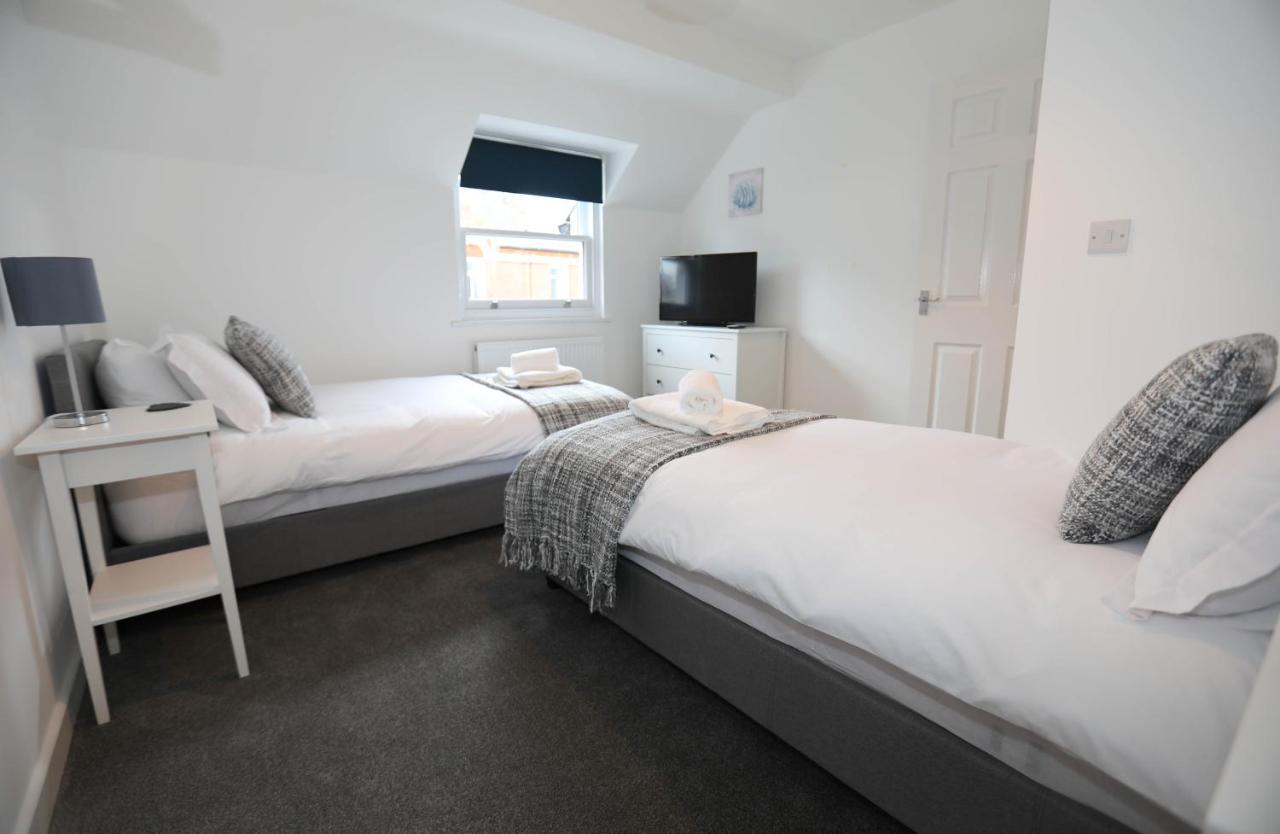 Exmouth - Apartment 2, Strand House - Modern 2 Bedroom Apartment, Perfect Location For Access To Beach & Town Centre - Sleeps 4 Guests - Hosted By Rentmyhouse Bagian luar foto
