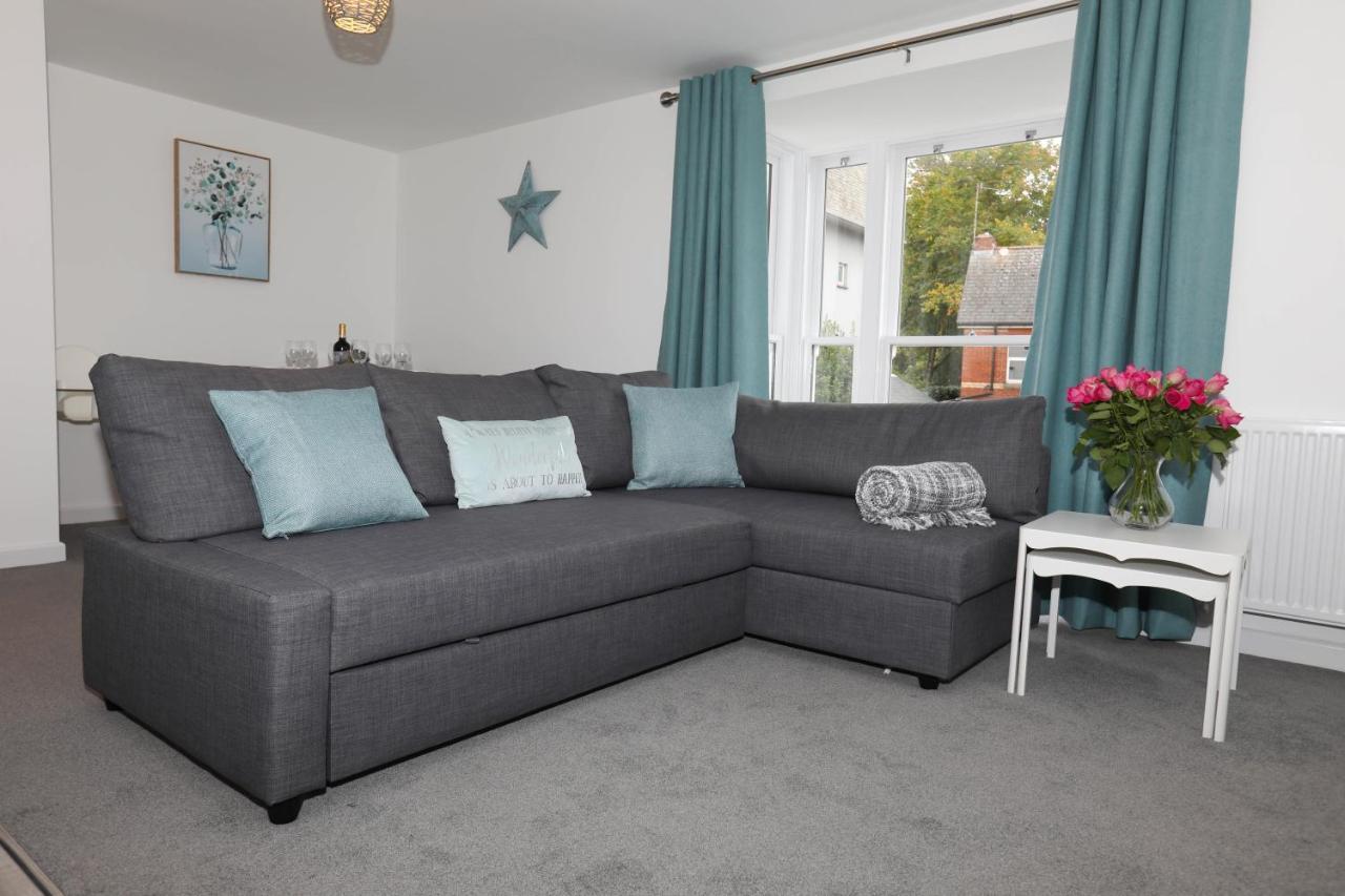 Exmouth - Apartment 2, Strand House - Modern 2 Bedroom Apartment, Perfect Location For Access To Beach & Town Centre - Sleeps 4 Guests - Hosted By Rentmyhouse Bagian luar foto