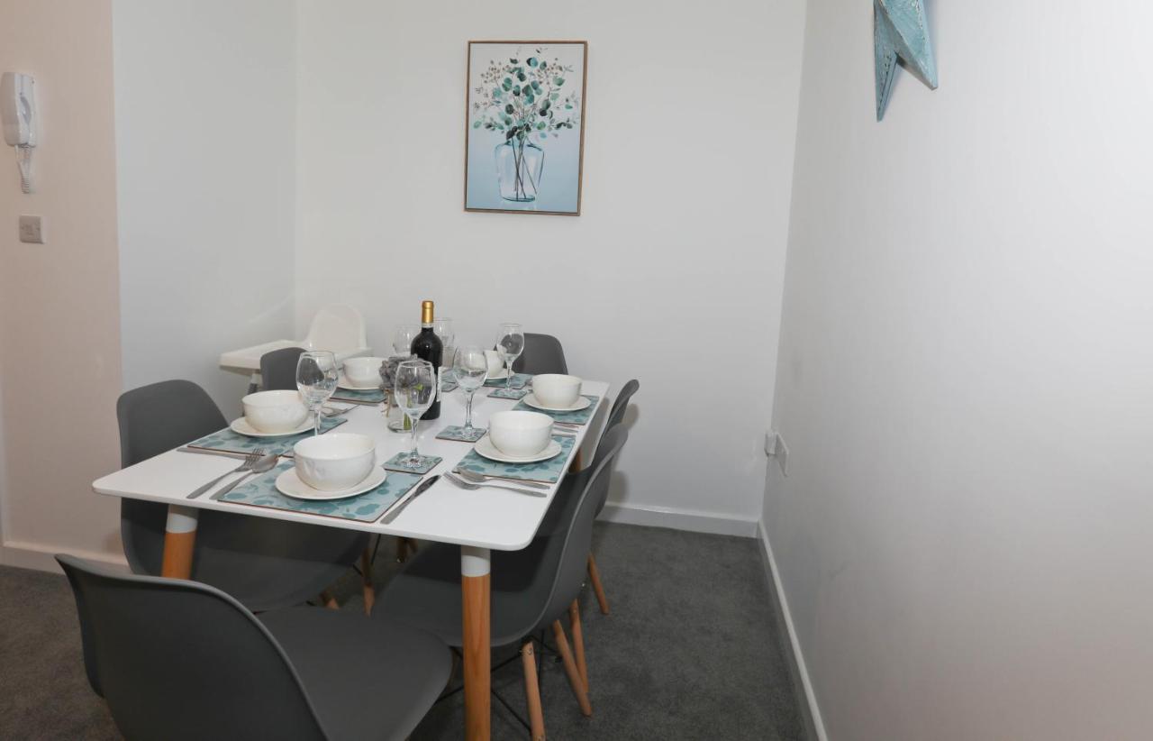 Exmouth - Apartment 2, Strand House - Modern 2 Bedroom Apartment, Perfect Location For Access To Beach & Town Centre - Sleeps 4 Guests - Hosted By Rentmyhouse Bagian luar foto